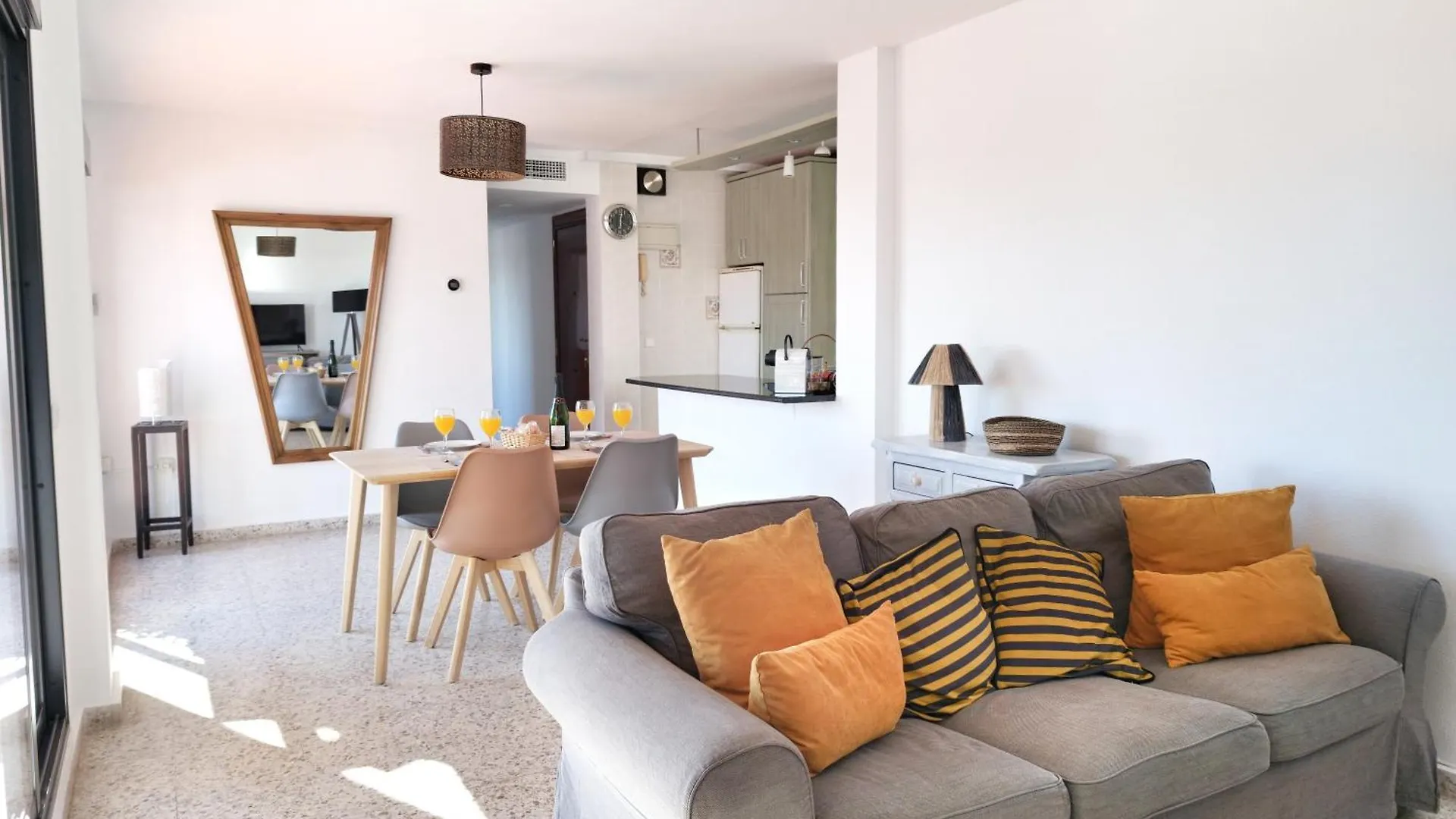 Inmogest - Apartamento Vistamar Benalmádena 0*,  Ισπανία